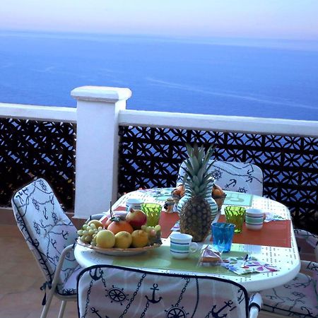 Villa Yellow House ليكاتا الغرفة الصورة